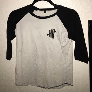 5sos HEMMINGS baseball tee