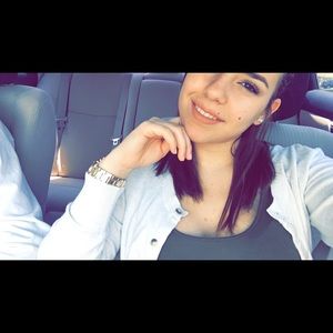 Meet your Posher, Melissa