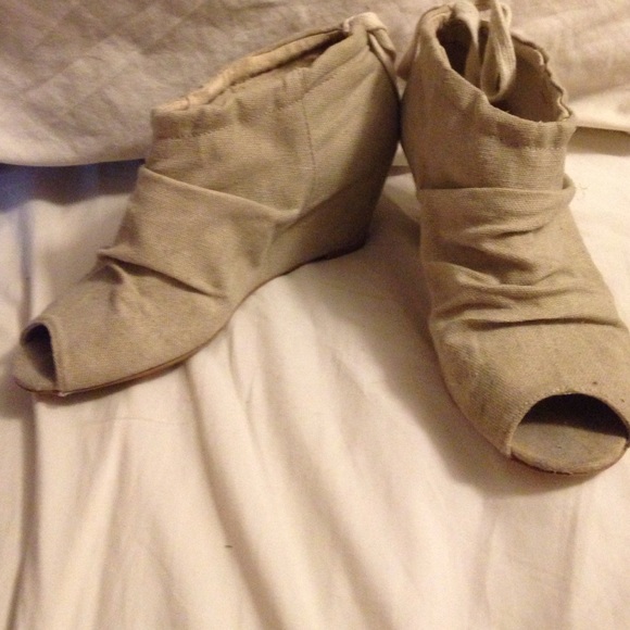 Fabric wedge booties