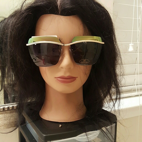 Fashion sunglasses - Picture 2 of 4
