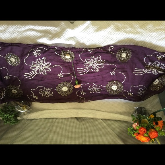 Scarf - Picture 2 of 2