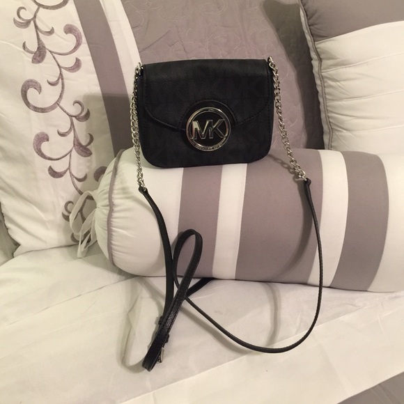 Michael Kors Authentic LIKE NEW