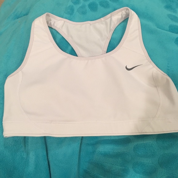 Nike dri-fit sports bra