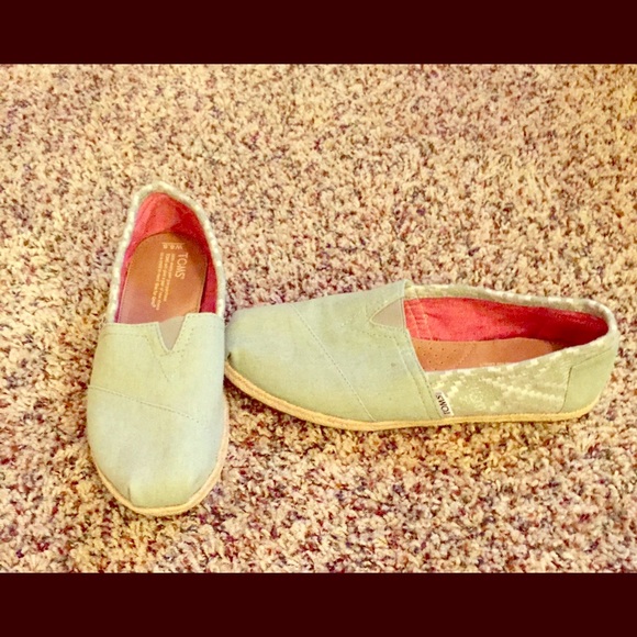 Light denim Toms