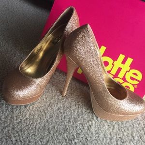 Gold glitter heels