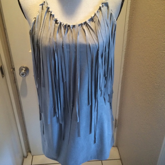 Honey Punch Tops - Adorable fringe top