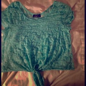 Mesh top with tied up bottom