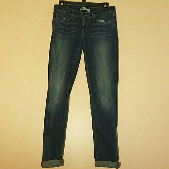Levi jeans
