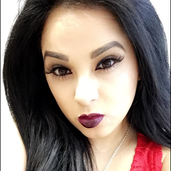 Meet your Posher, Yadira - Picture 1 of 1