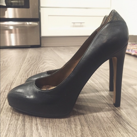 Sam Edelman Black Pumps