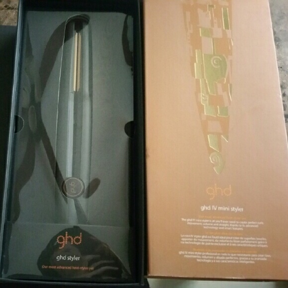 GHD IV MINI STYLER
