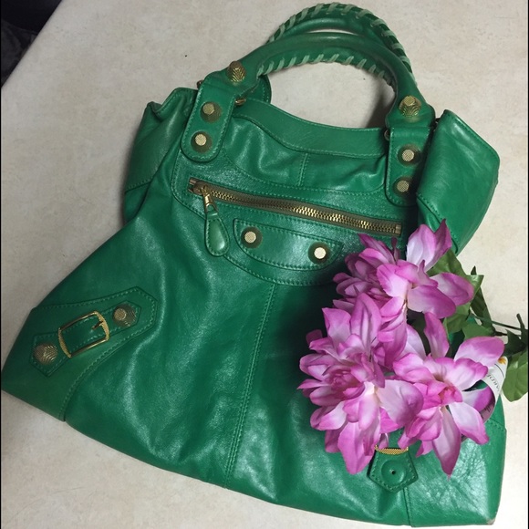 Balenciaga Handbags - Beautiful Balenciaga bag