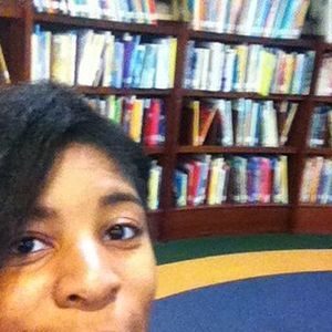 Meet your Posher, Avery