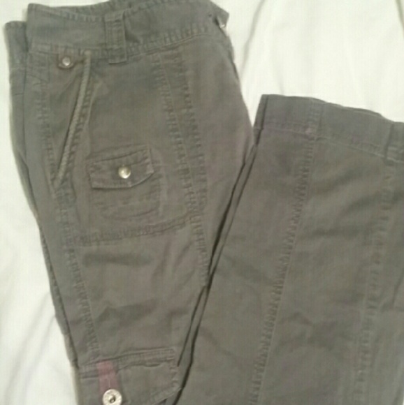 Guess Cargo Pants (never worn)