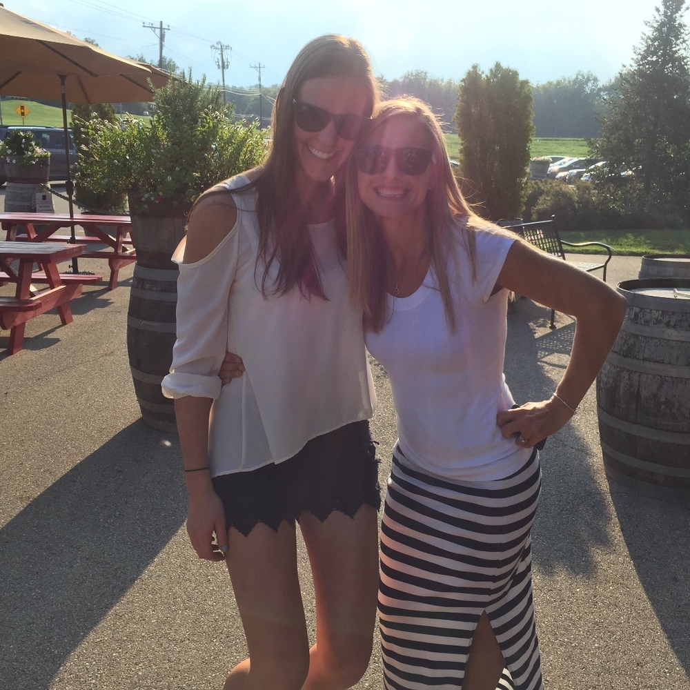 Meet your Posher, Amelya