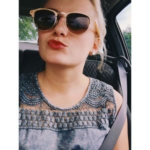 Meet your Posher, Katie