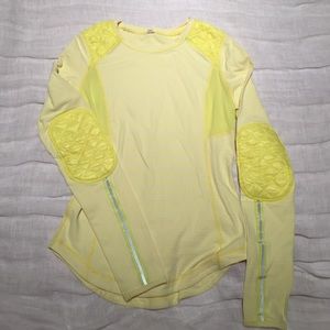 Lululemon ice queen top