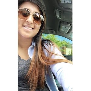 Meet your Posher, Sheena