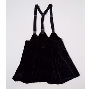 UNIF "Dropout" suspender velvet skirt