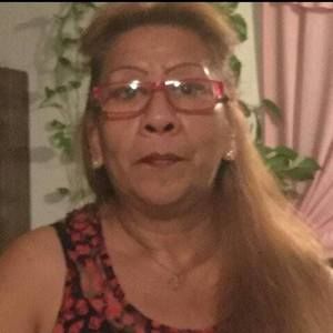 Meet your Posher, Delia