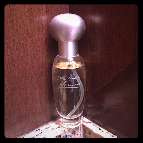 Estee Lauder Pleasure