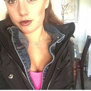 Meet your Posher, Paige