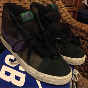 Nike SB Blazer Volt "The joker" with box