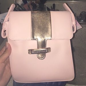 Juicy couture cross body bag