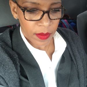 Meet your Posher, Rhonda