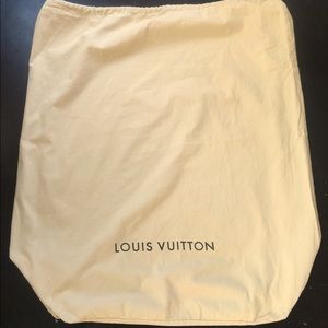 LOUIS VUITTON dustbag for Keepall 45, or 55.