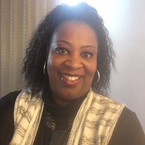 Meet your Posher, Meredith