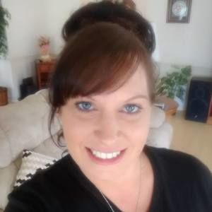 Meet your Posher, Laurie