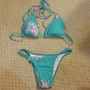 Bikini