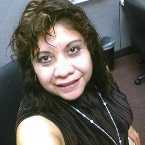 Meet your Posher, Eva