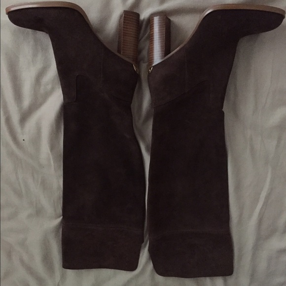 Brown suede Michael Kors boots