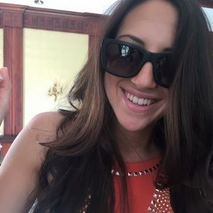 Meet your Posher, Krista
