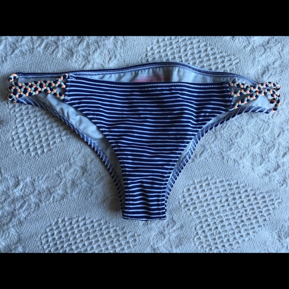 Bathing suit bottoms