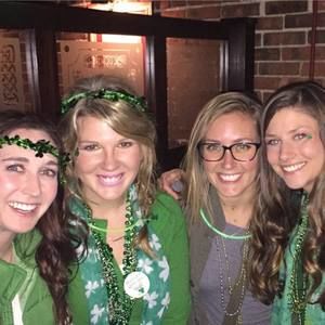 Meet your Posher, Whitney