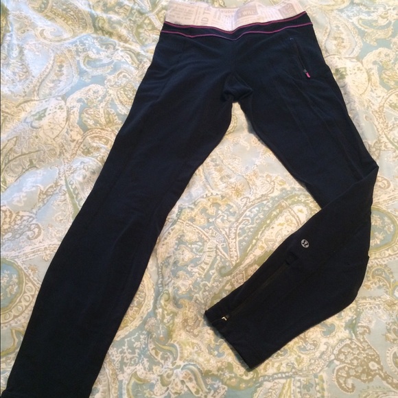 Lululemon ankle length running tights size 4