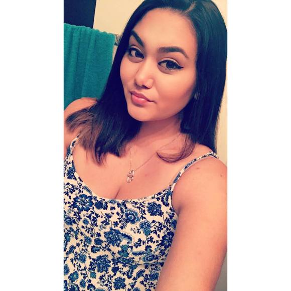 Meet your Posher, Rebekah