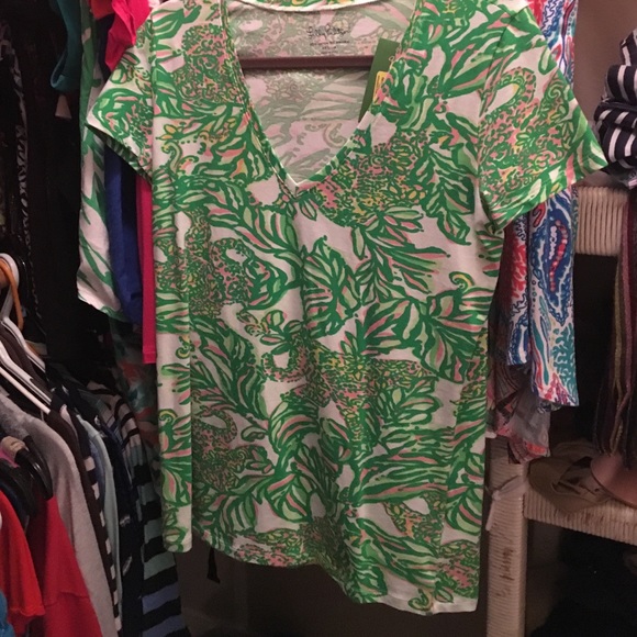 *sold* Lilly Pulitzer Michelle top elephant ears