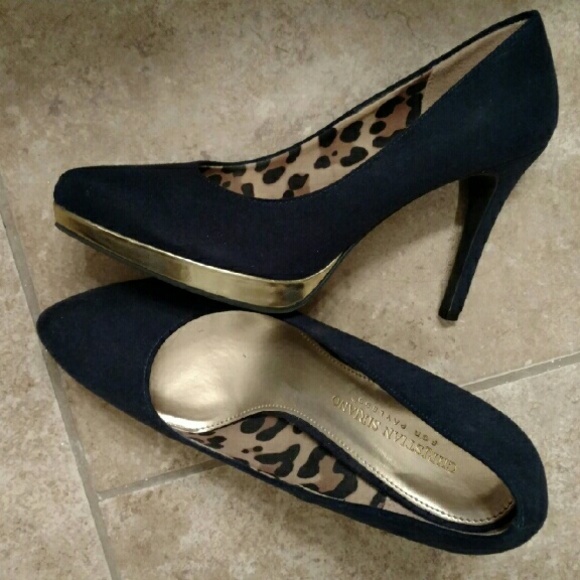 Christian Siriano Shoes - FINAL SALE.  Christian Siriano Platform Pumps