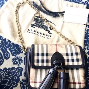 Rare!! Authentic Burberry haymarket crossbody