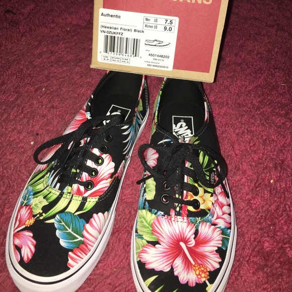 Vans Shoes - Hawaiian floral black Vans
