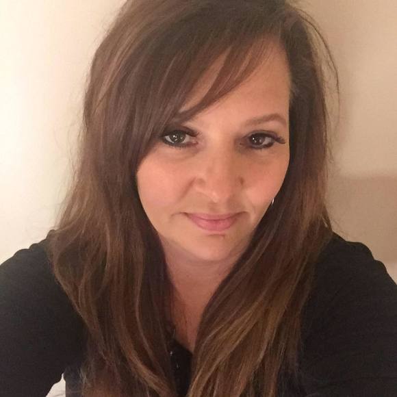 Meet your Posher, Stacy