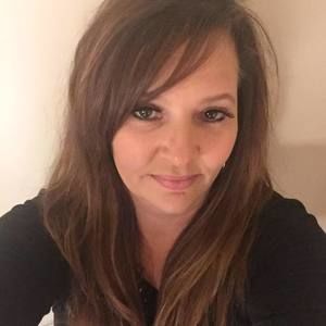 Meet your Posher, Stacy