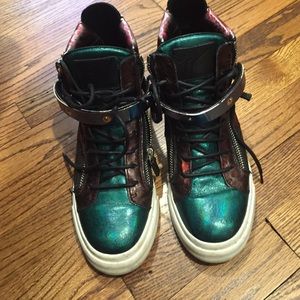Men Giuseppe Zanotti high top sneakers! 38 1/2