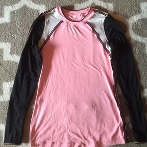 Lululemon long sleeve size 6. Excellent condition