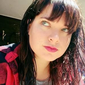 Meet your Posher, Becky