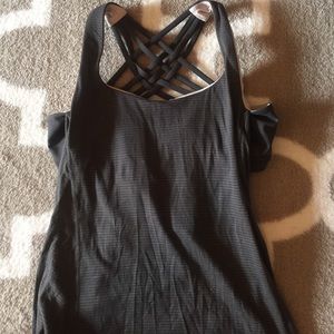Lululemon tank in olive size 6